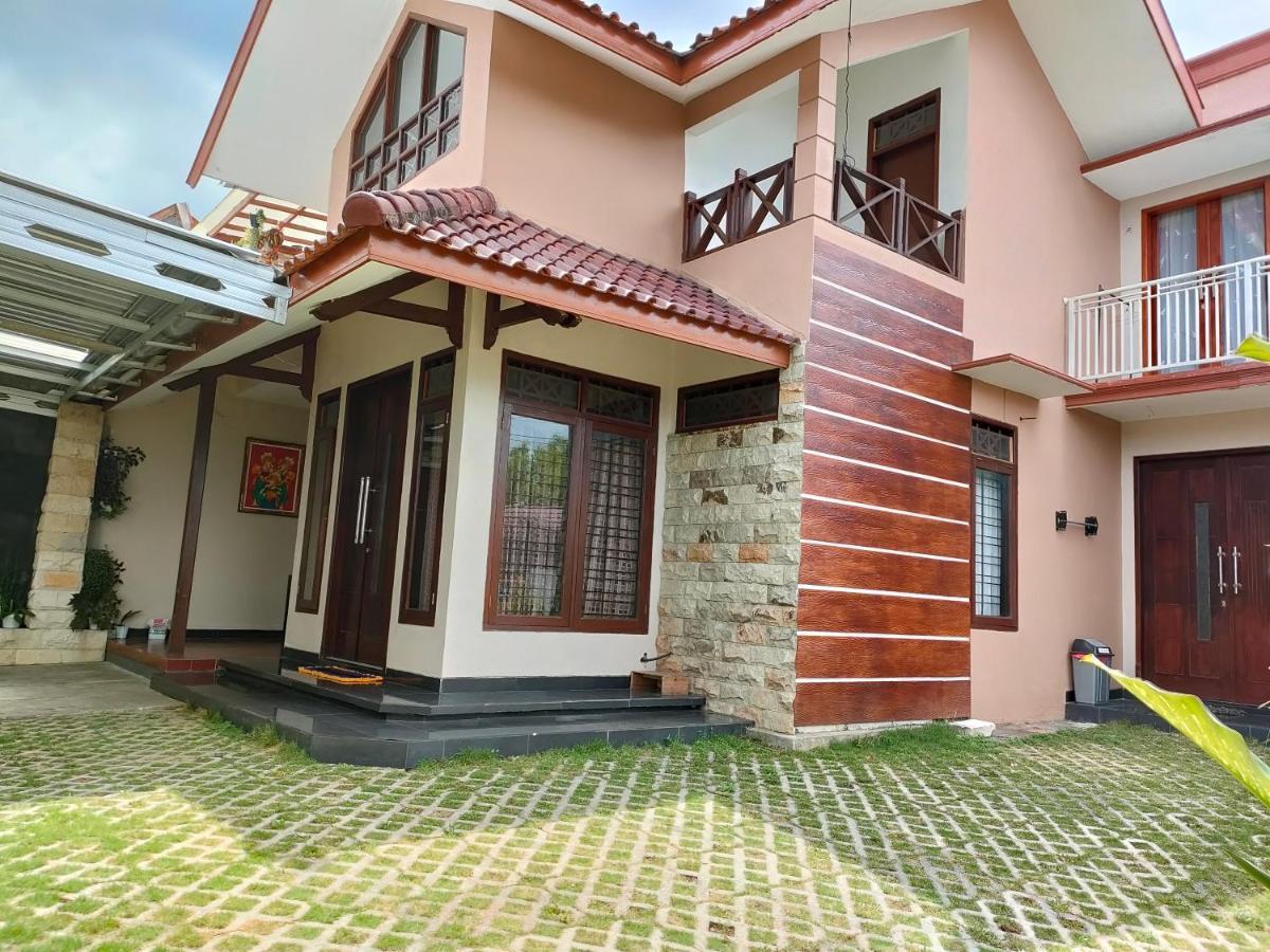 Villa Eco Green Tlekung ภายนอก รูปภาพ